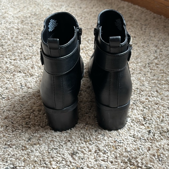 Anne Klein Boots - Picture 2 of 9